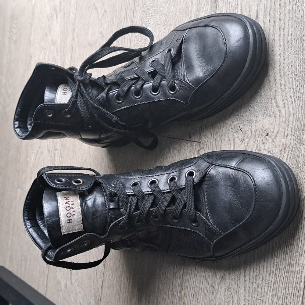 Italian Hogan Rebel Men's Black Hightop sneakers